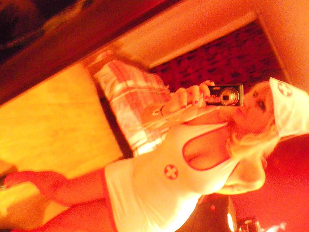 25P French milf slut