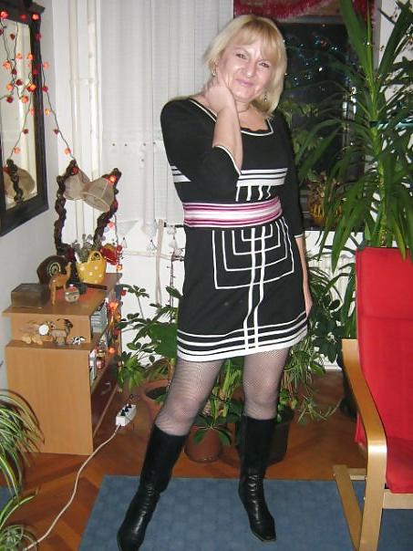 12P Serbian mature  slut