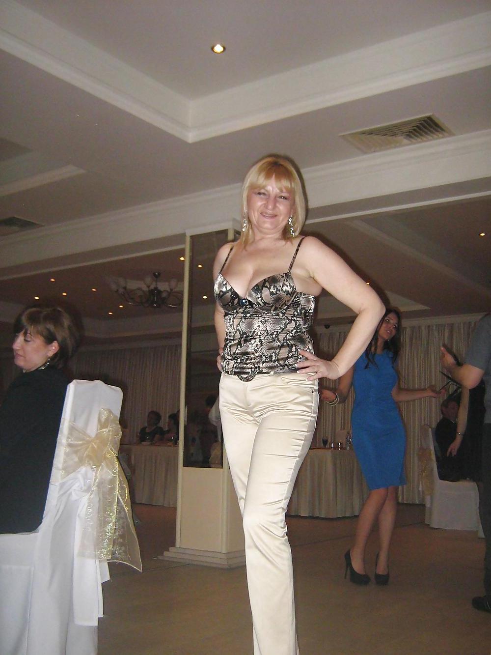 12P Serbian mature  slut