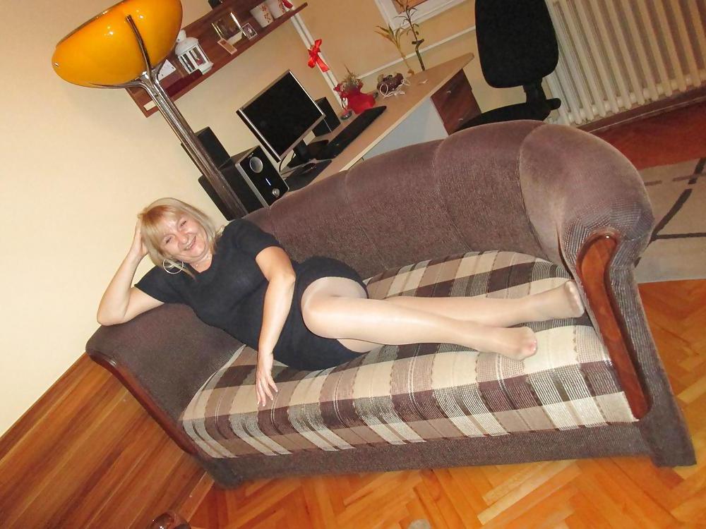 12P Serbian mature  slut