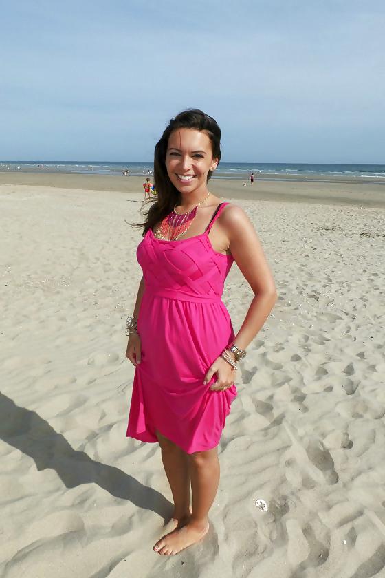 25P French bloggers Mode with sexy legs 22