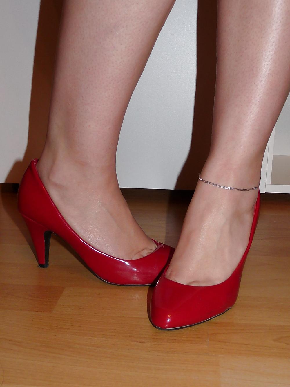21P Wifes red black blue patent lack heels toes