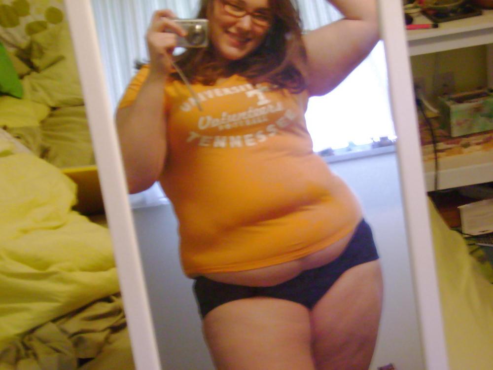 25P From Chubby, through Thick, to Big - Beautiful Women 05