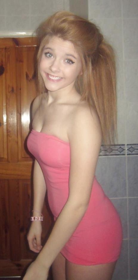 25P Sexy Facebook teens in Micro Dress 
