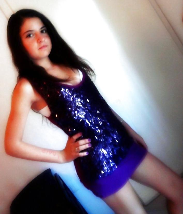 25P Sexy Facebook teens in Micro Dress 