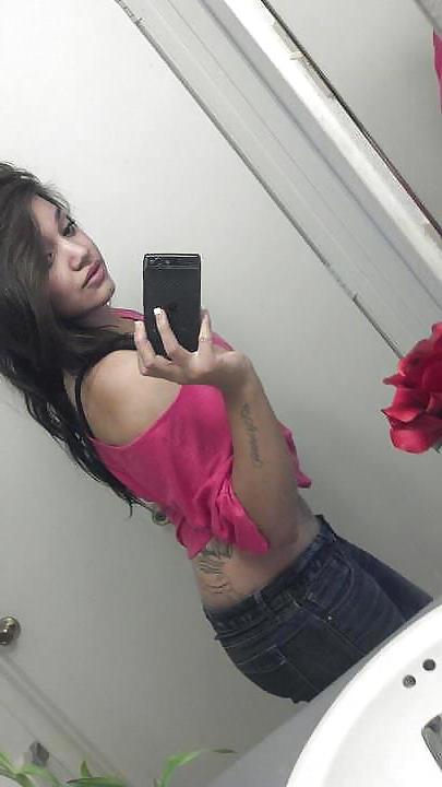 25P Sexy Facebook teens in Micro Dress 