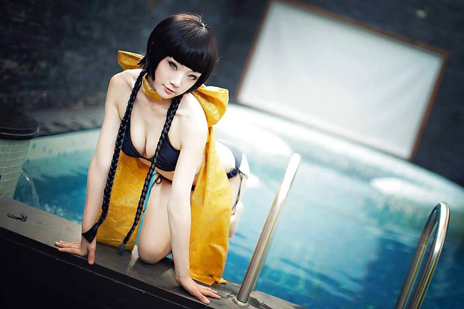 11P Swimsuit fetish