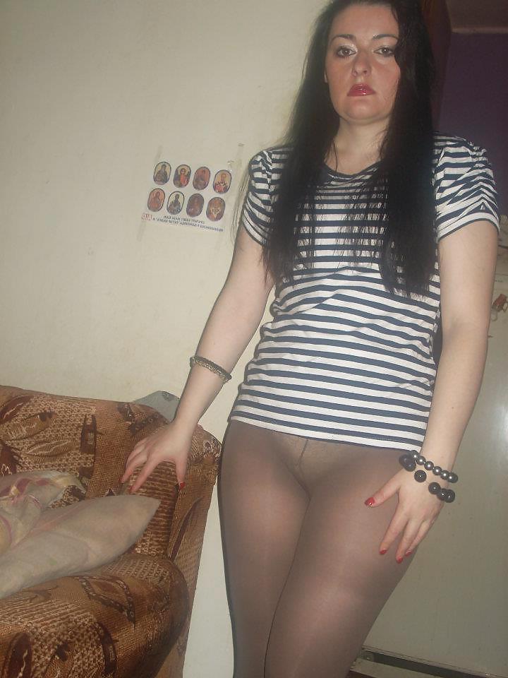 25P Serbian MILF ZELjENA