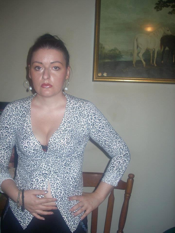 25P Serbian MILF ZELjENA