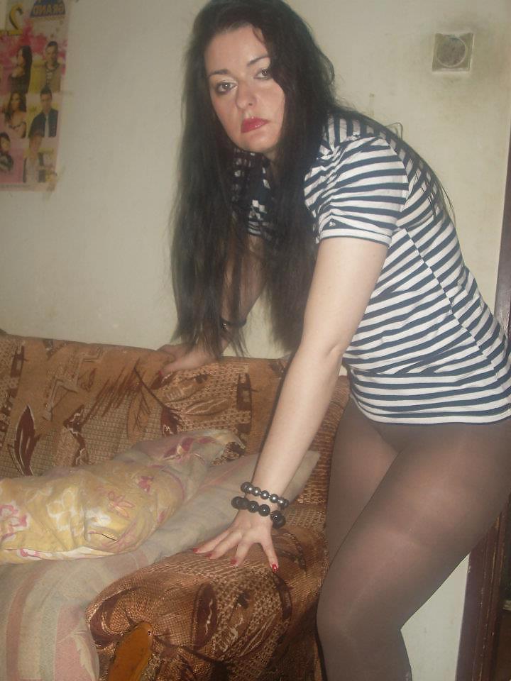 25P Serbian MILF ZELjENA