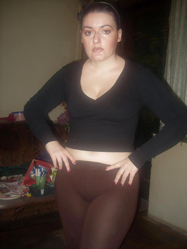 25P Serbian MILF ZELjENA