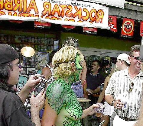 25P Body Painting Bodypaint