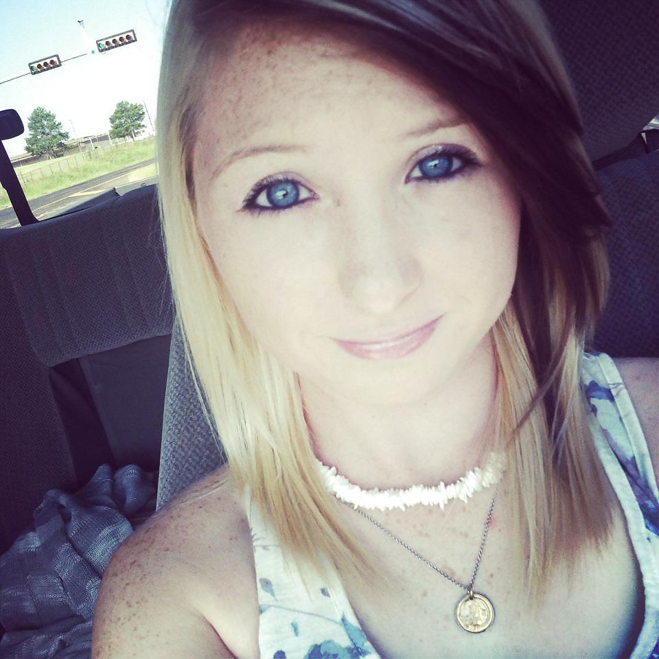 25P Sweet Blonde Teen Baylee with Freckles