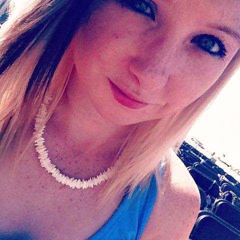 25P Sweet Blonde Teen Baylee with Freckles