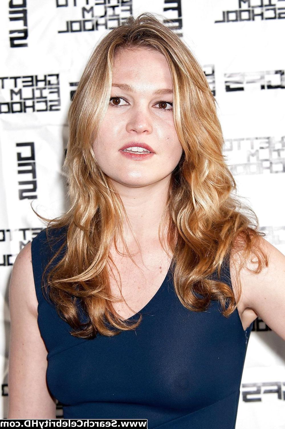 5P Julia Stiles see-thru dress
