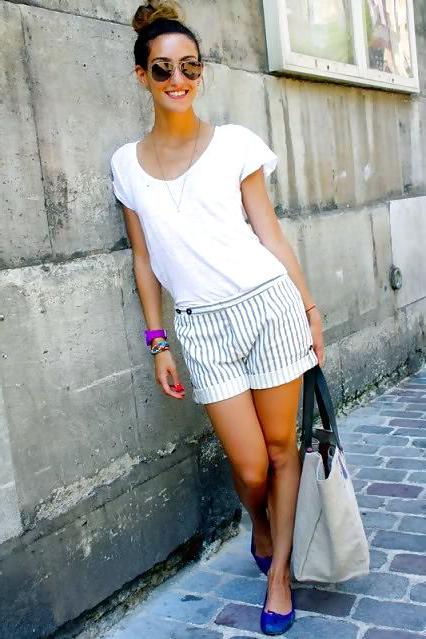25P French bloggers Mode with sexy legs 27