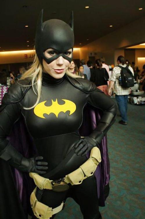 25P Cosplaying Beauties