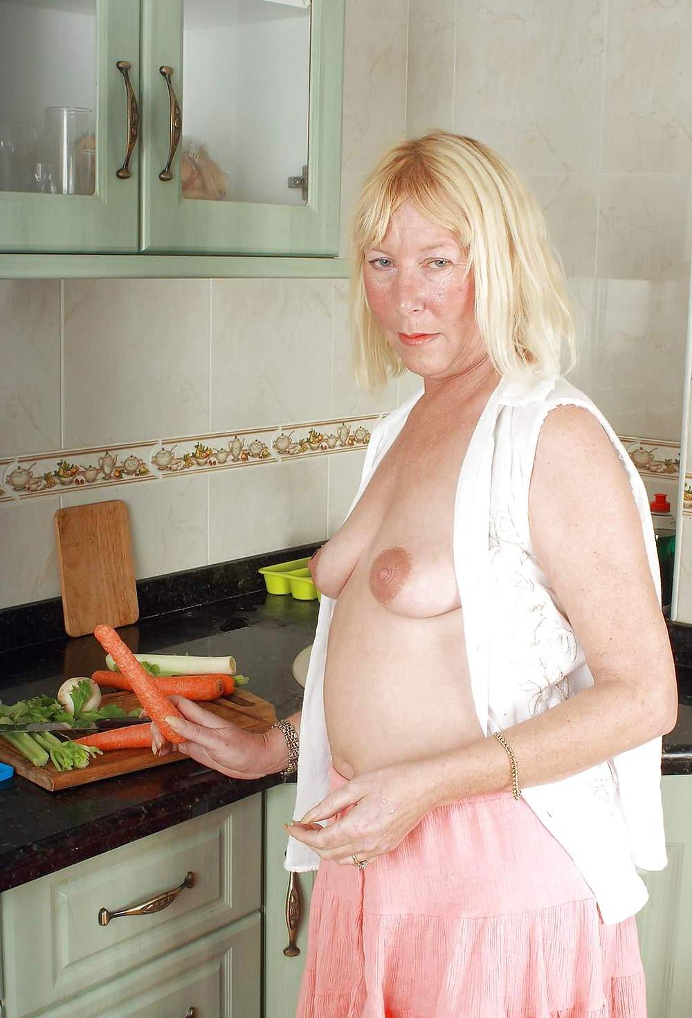 25P Mature Beauty - Angeline 5