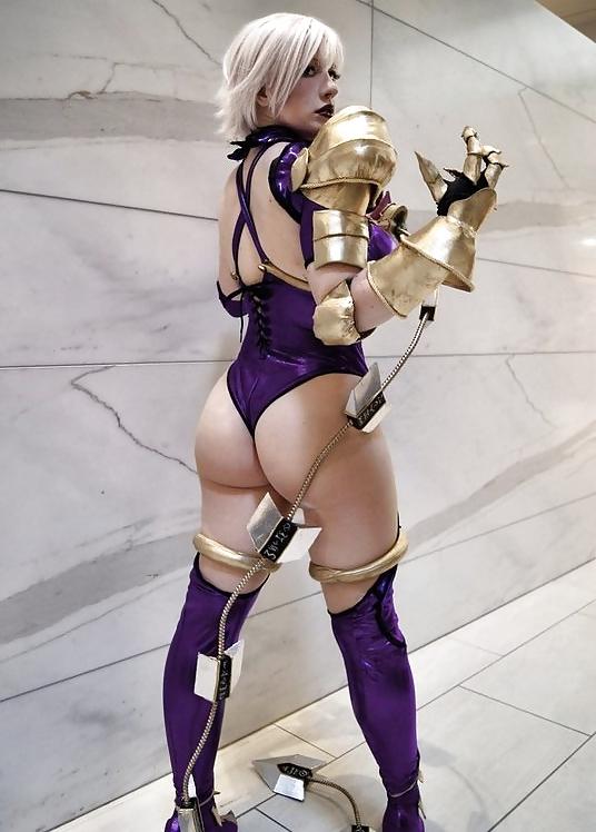 25P Hot Cosplay