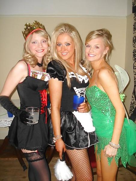 25P Slutz in fancy dress 9