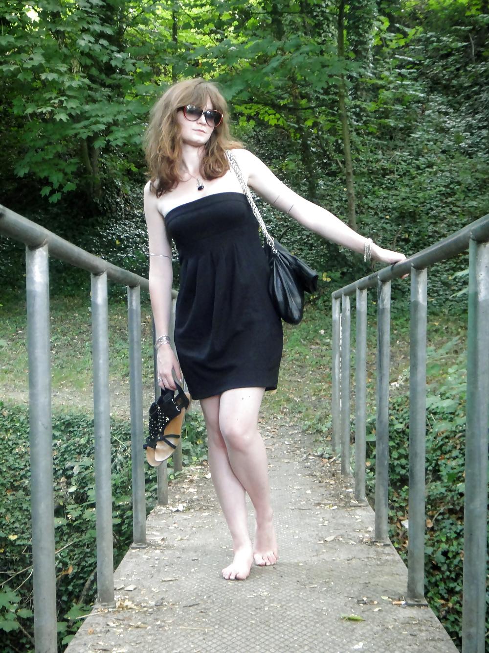 25P French Bloggers Mode with sexy legs 32