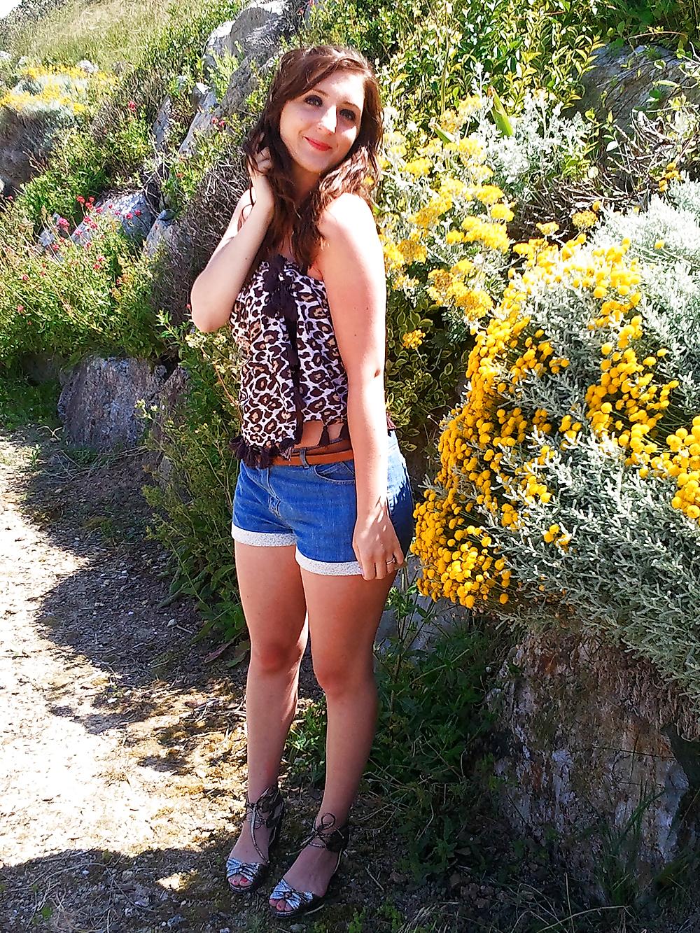 25P French Bloggers Mode with sexy legs 32