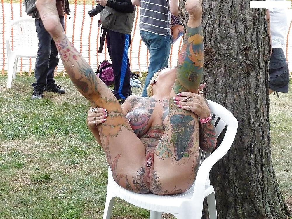 25P Inked thick mature exhibitionist