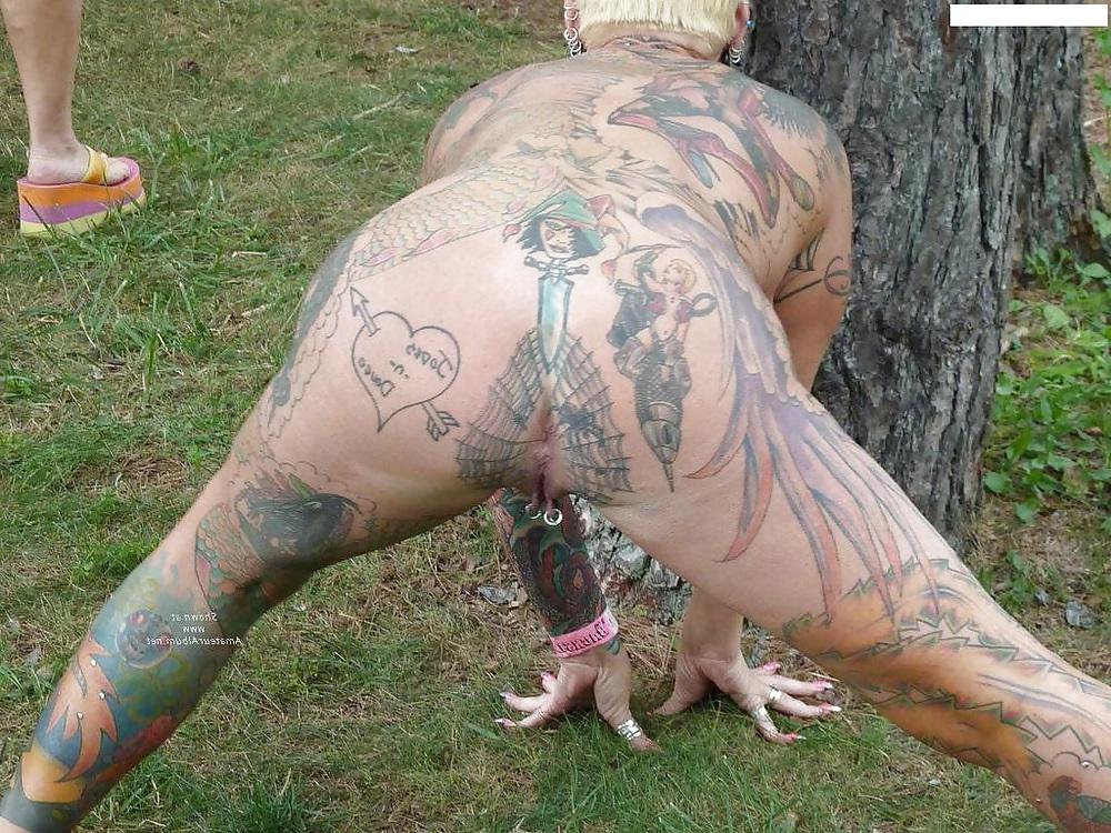 25P Inked thick mature exhibitionist