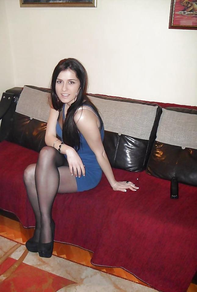 25P The correct way for all sluts to dress 18