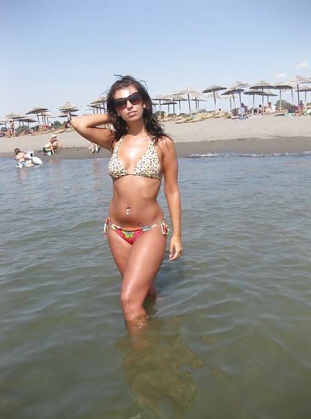 25P Serbian girls