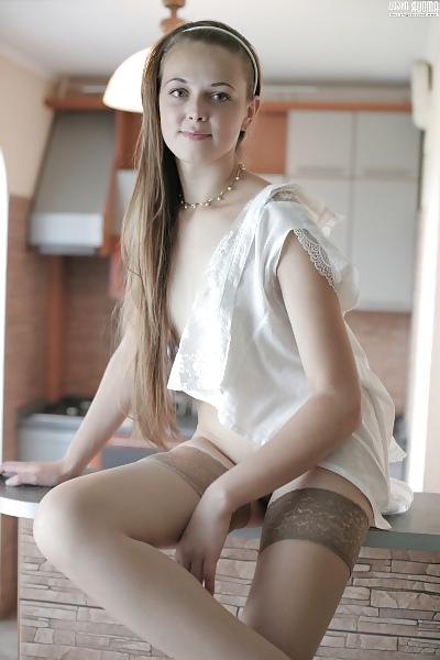 23P Cute little girl