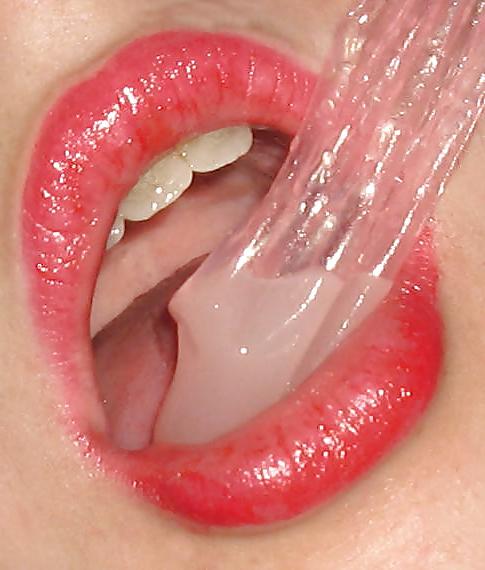 5P My lips in red lipstick