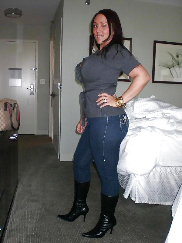 10P Dressing for a Date