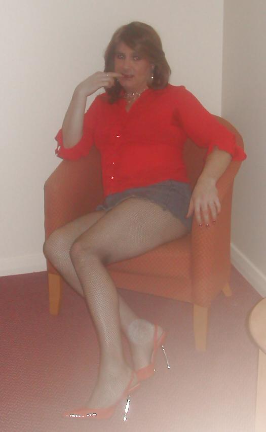 16P Michaels dirty tranny slut Davina