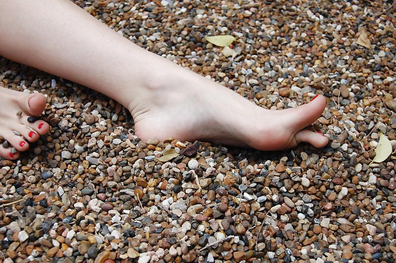 25P Amazing feet and dirty socks
