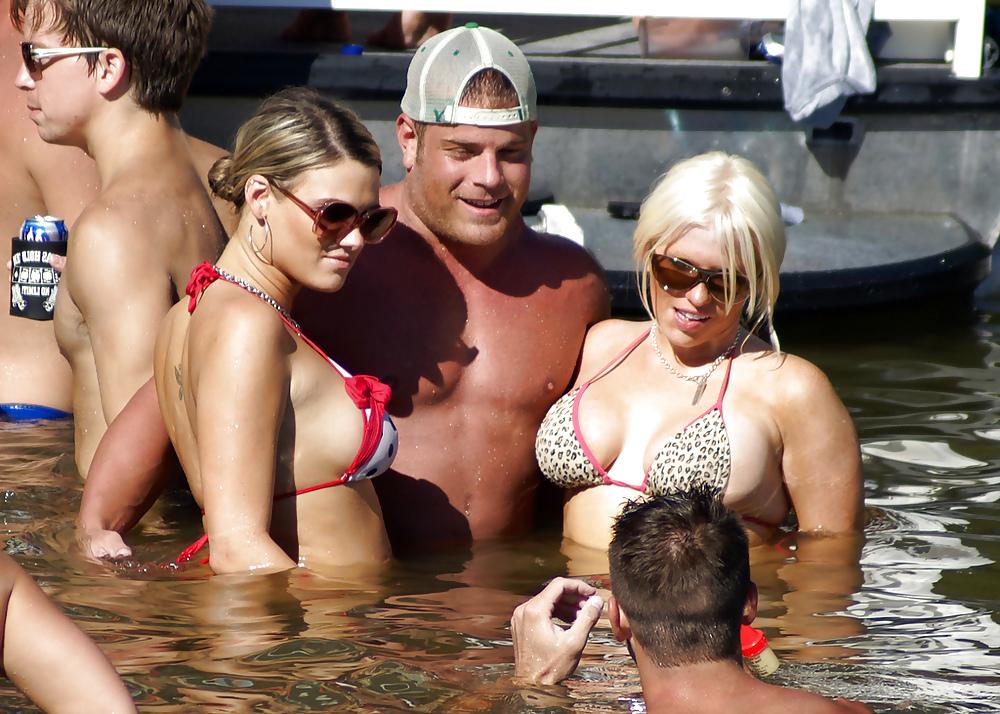 25P Boat Girls