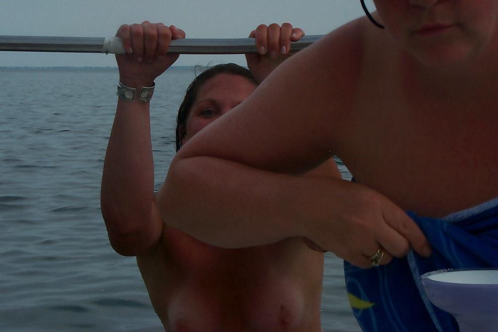 25P Boat Girls