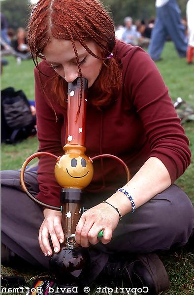 25P Dirty girls love smoking weed