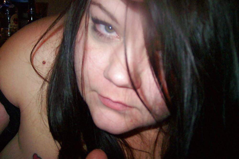 13P Dirty Slut Sub Pics