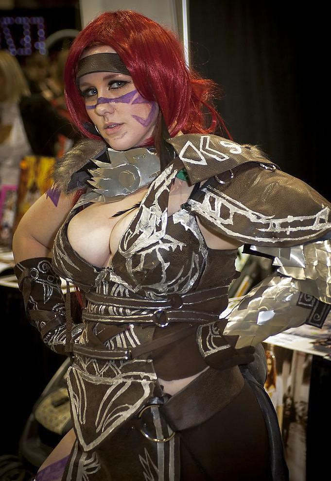 25P Curvy Cosplay Girls 2