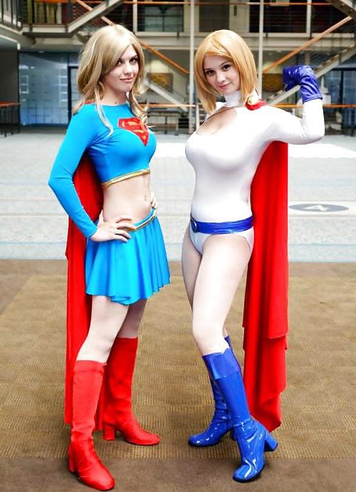 25P Sexy Cosplay Girls 