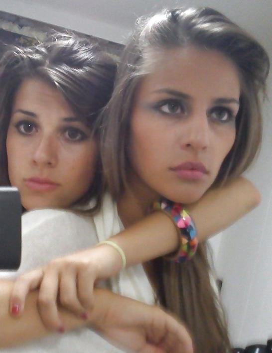 25P Beautiful Serbian girls