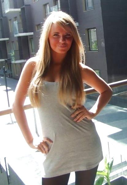 25P Beautiful Serbian girls
