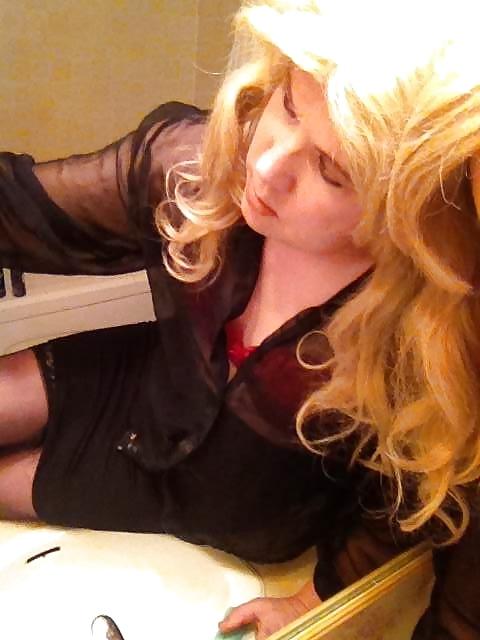 21P Love love love to dress