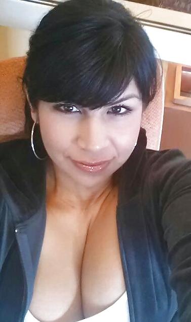 23P Thick stacked Latina milf