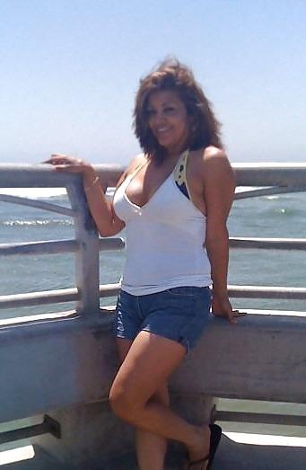 23P Thick stacked Latina milf