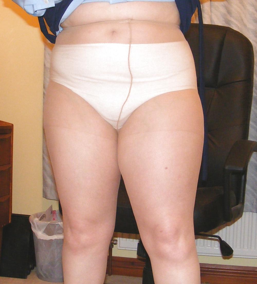 25P Slutty secretary in blue dress