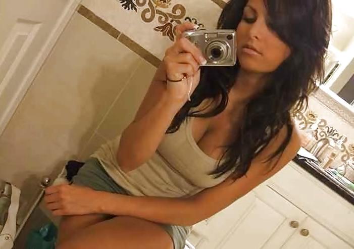 25P Hot Busty Teen Amateurs