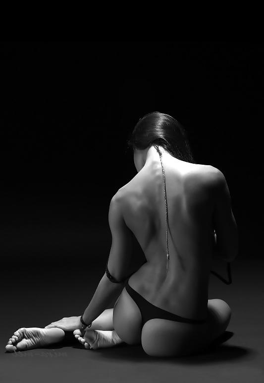 25P SO MANY ASSES SO LITTLE TIME 14 (LordLone)