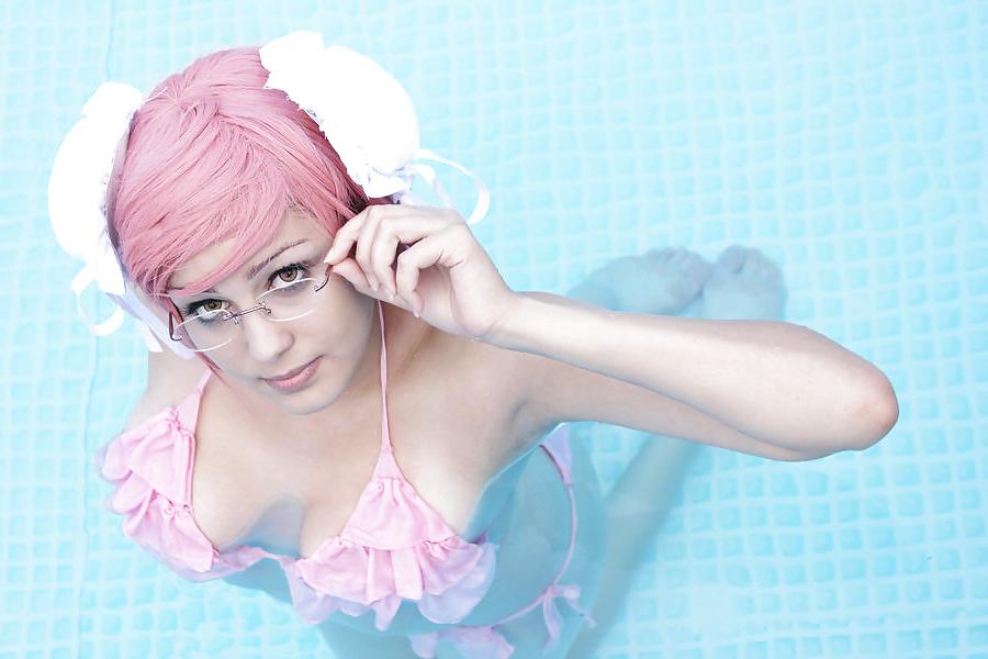 16P Cosplay non nude babes